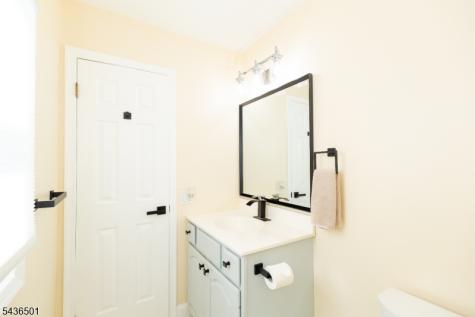 80 Sturbridge Drive Piscataway NJ 08854