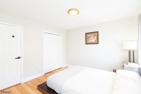 80 Sturbridge Drive Piscataway NJ 08854