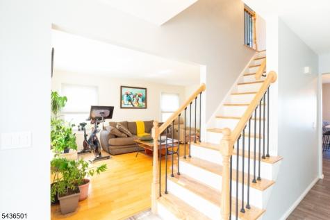 80 Sturbridge Drive Piscataway NJ 08854