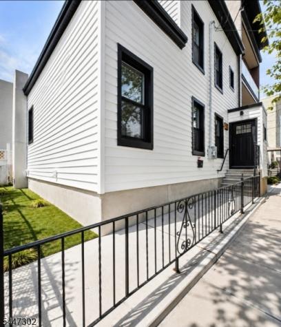 7 Pierce Avenue Jersey City NJ 07307