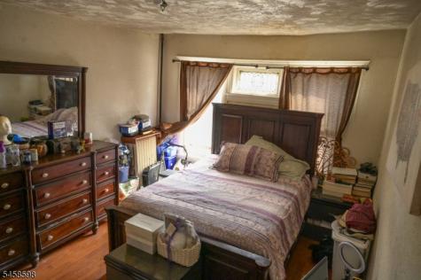 131 N 19th Street East Orange NJ 07017