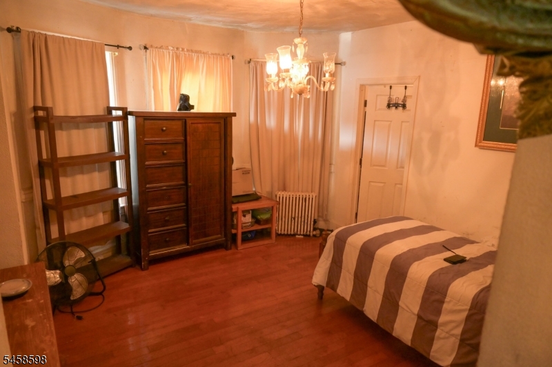 131 N 19th Street East Orange NJ 07017