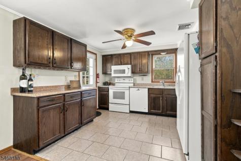 97 Creek Road Green NJ 07821