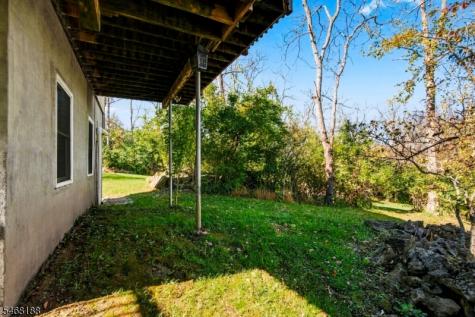 97 Creek Road Green NJ 07821