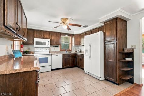97 Creek Road Green NJ 07821