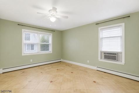 219 Hollywood Avenue Hillside NJ 07205