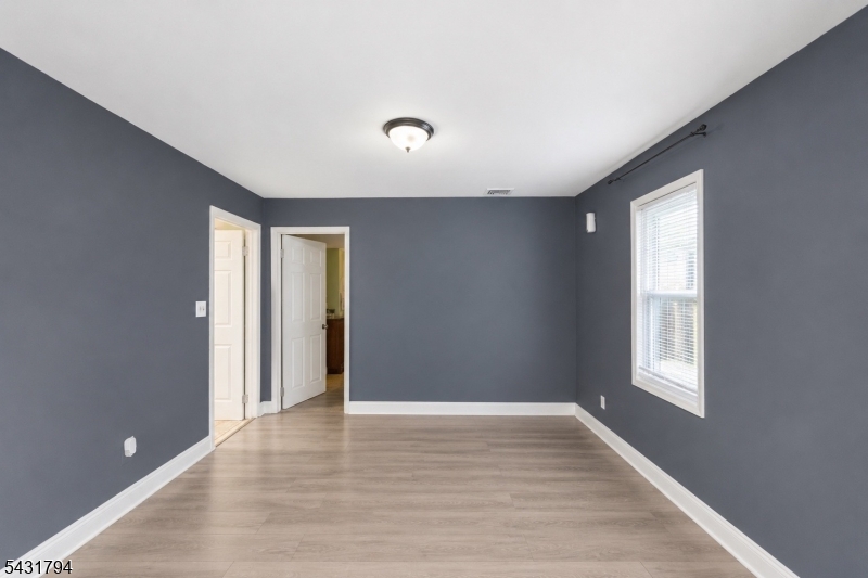 219 Hollywood Avenue Hillside NJ 07205
