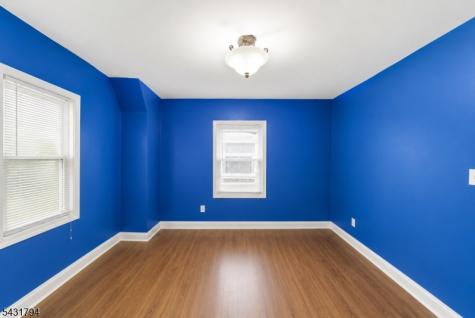 219 Hollywood Avenue Hillside NJ 07205