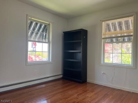 33 Circle Drive Hamburg NJ 07419