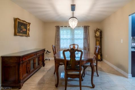 14 Buttonwood Drive Franklin NJ 08873