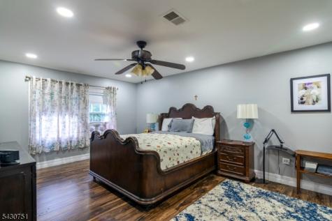 14 Buttonwood Drive Franklin NJ 08873