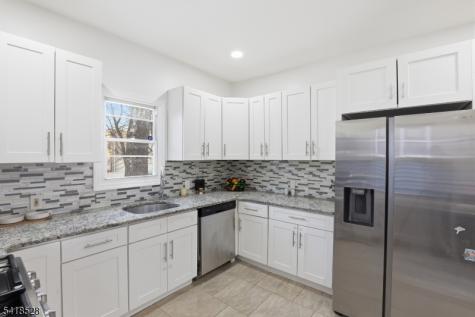 171 Renner Avenue Newark NJ 07112