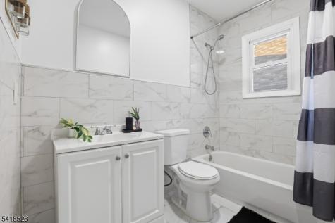 171 Renner Avenue Newark NJ 07112