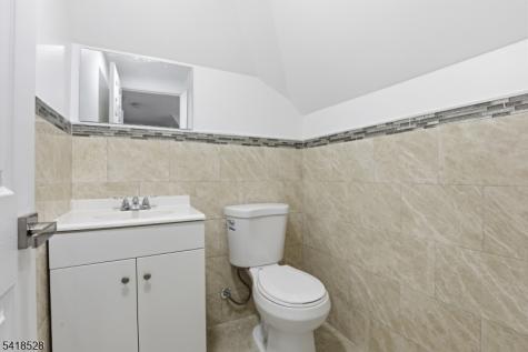 171 Renner Avenue Newark NJ 07112