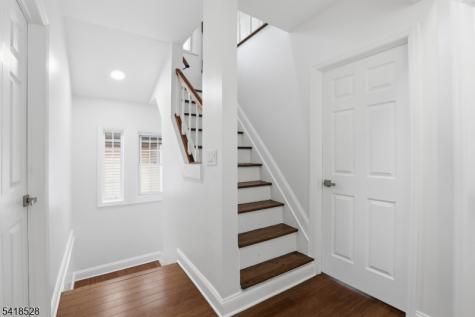 171 Renner Avenue Newark NJ 07112