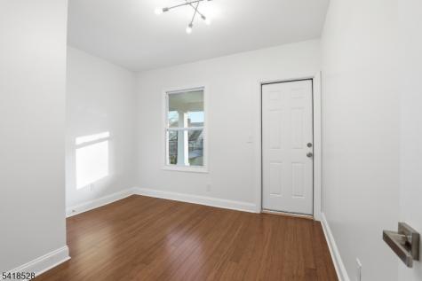 171 Renner Avenue Newark NJ 07112