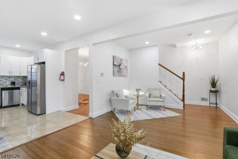 171 Renner Avenue Newark NJ 07112