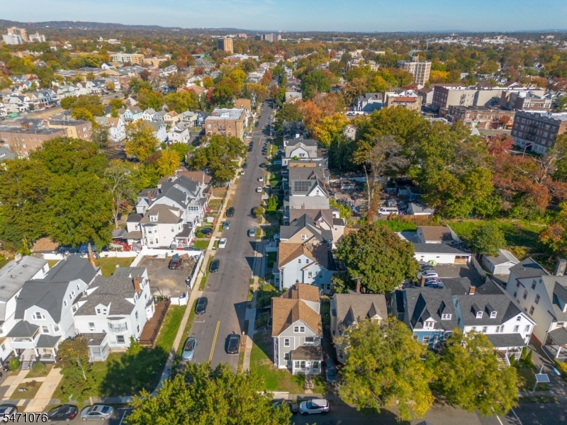 32 New Street East Orange NJ 07017