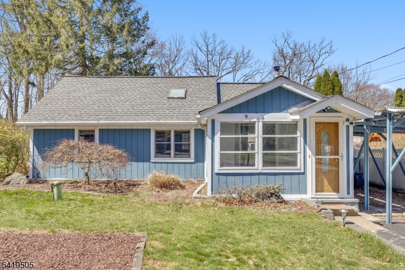 28 Oriole Road Jefferson NJ 07438