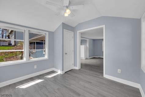 28 Oriole Road Jefferson NJ 07438