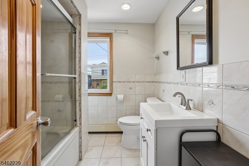 133 1/2 Prospect Avenue Bayonne NJ 07002