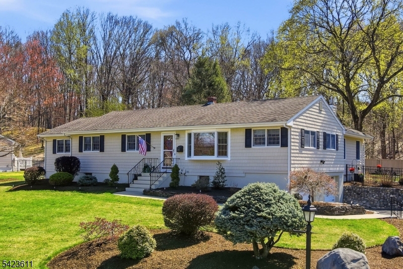 165 Page Drive Oakland NJ 07436