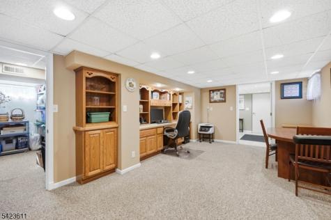 165 Page Drive Oakland NJ 07436