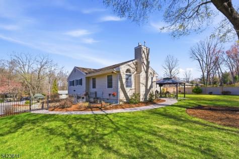 165 Page Drive Oakland NJ 07436