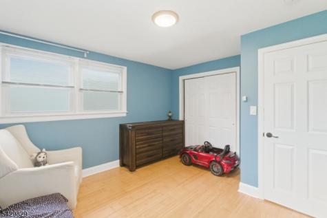 912 E Walnut Drive Stillwater NJ 07860