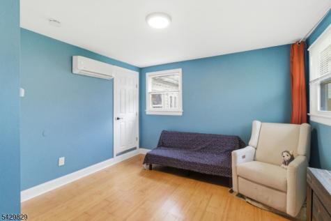 912 E Walnut Drive Stillwater NJ 07860