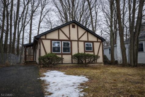 329 Elmira Trail Hopatcong NJ 07843