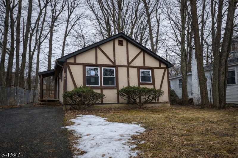 329 Elmira Trail Hopatcong NJ 07843