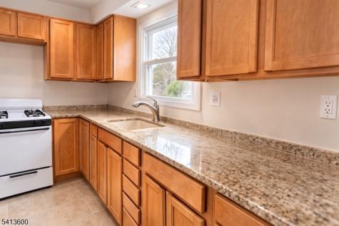 329 Elmira Trail Hopatcong NJ 07843