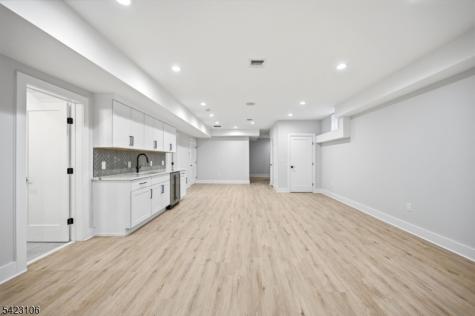34 Crestview Hill Road Livingston NJ 07039