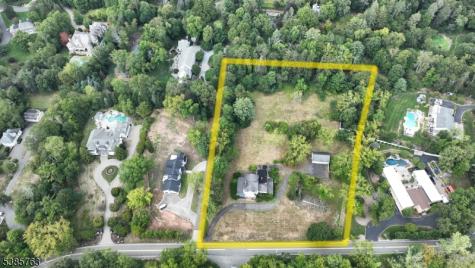 235 Wearimus Road Hohokus NJ 07423