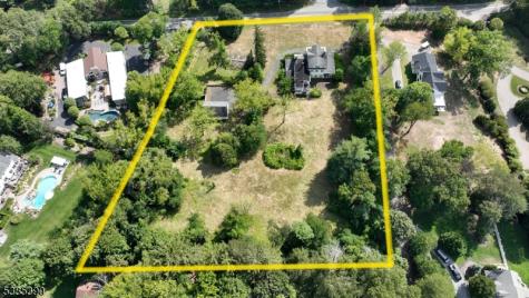 235 Wearimus Road Hohokus NJ 07423