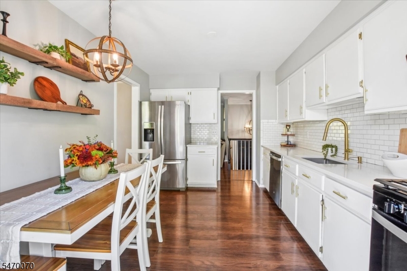 9 Quail Run Washington NJ 07853