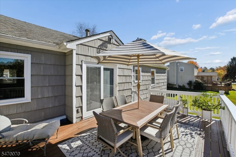 9 Quail Run Washington NJ 07853