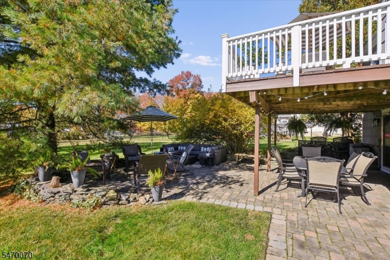9 Quail Run Washington NJ 07853