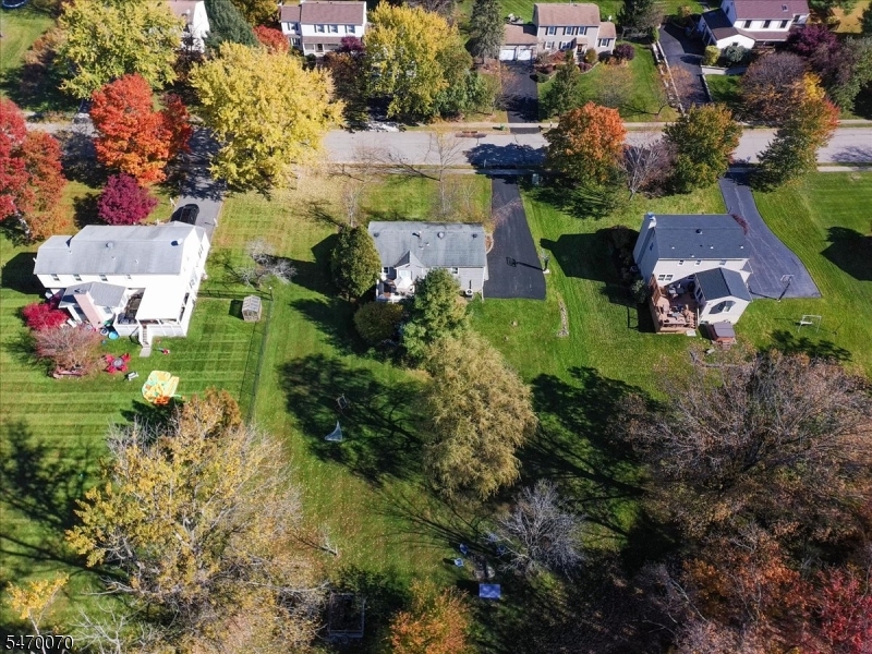 9 Quail Run Washington NJ 07853