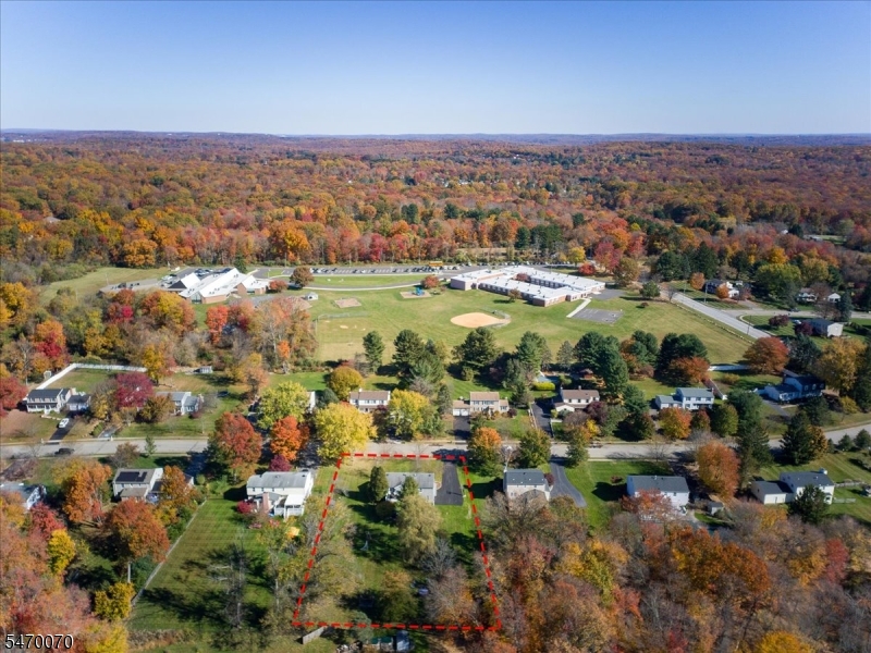 9 Quail Run Washington NJ 07853