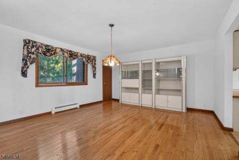 8 Farm Valley Lane Blairstown NJ 07825