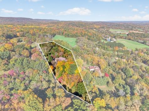 8 Farm Valley Lane Blairstown NJ 07825