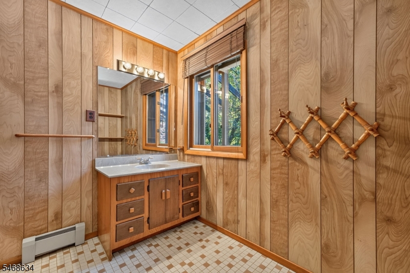 8 Farm Valley Lane Blairstown NJ 07825