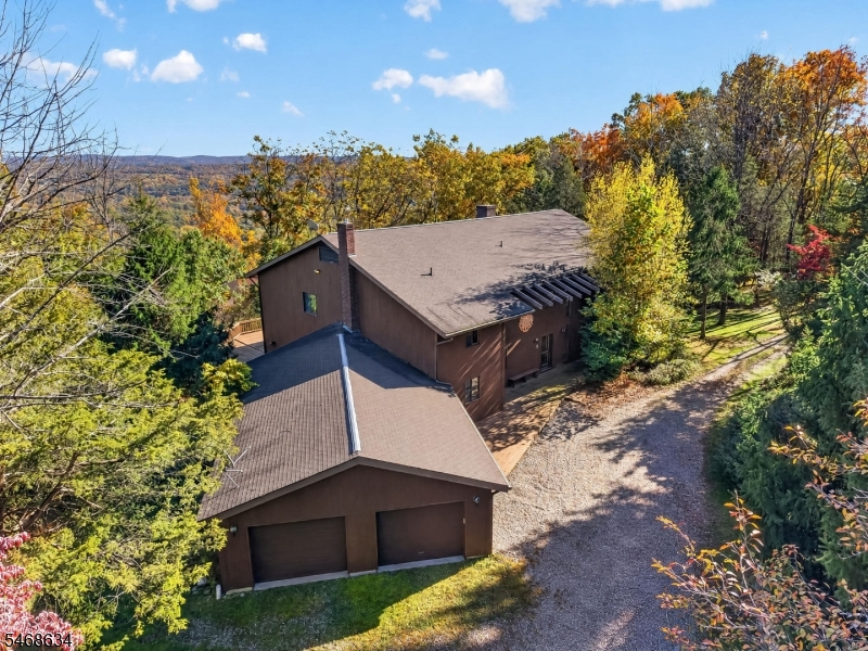 8 Farm Valley Lane Blairstown NJ 07825