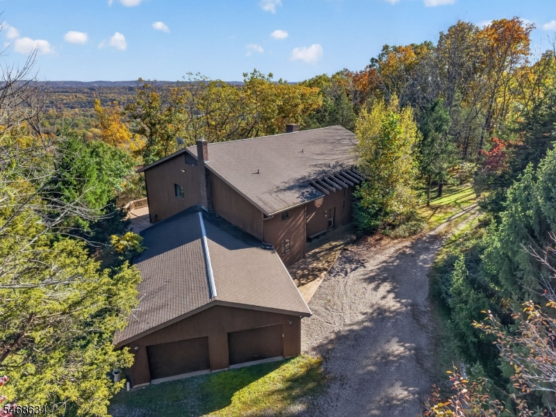 8 Farm Valley Lane Blairstown NJ 07825