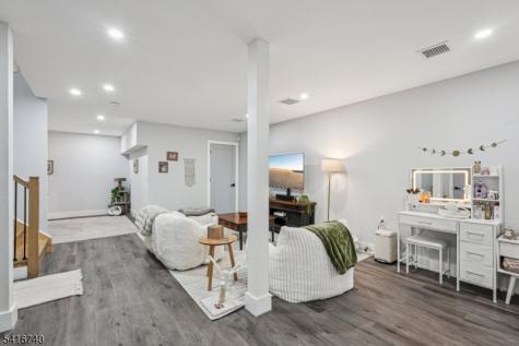 109 Arbor Drive Hohokus NJ 07423