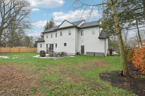 109 Arbor Drive Hohokus NJ 07423