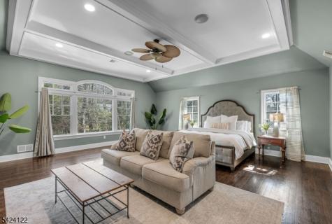 36 Clearwater Drive Hohokus NJ 07423