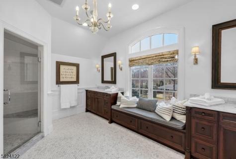 36 Clearwater Drive Hohokus NJ 07423